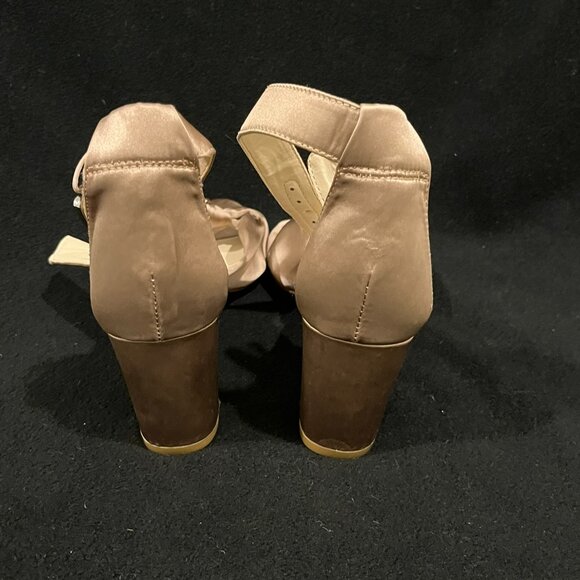 Nine West Nude Ankle Clasp Chunky Heel Sandal - Picture 6 of 7